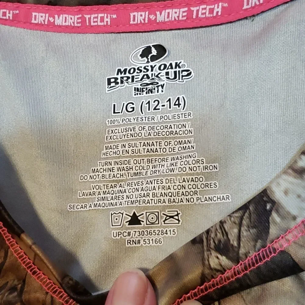NWOT Pink Mossy Oak Break Up SHIRT, Tee